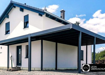 Referenz Leon Überdachung