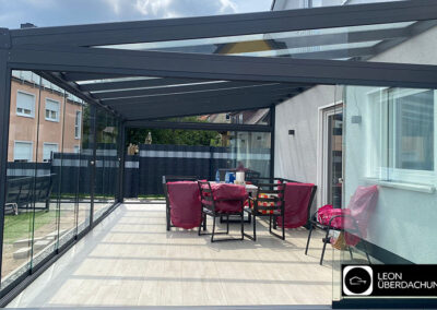 Referenz Leon Überdachung