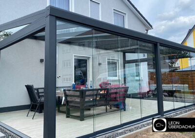 Referenz Leon Überdachung
