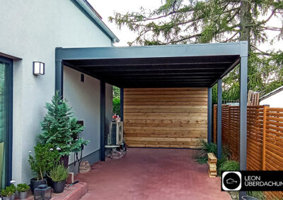 Referenz Leon Überdachung